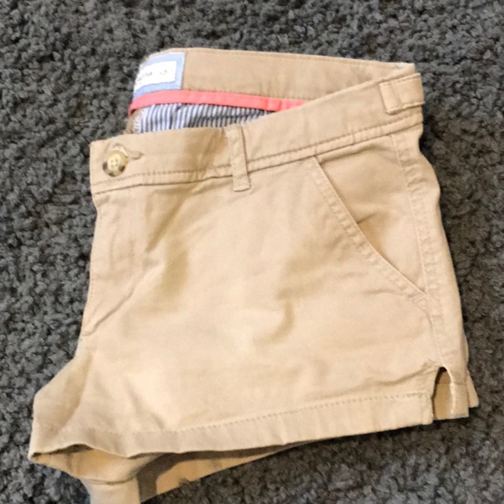 Shorts - Picture 2 of 4